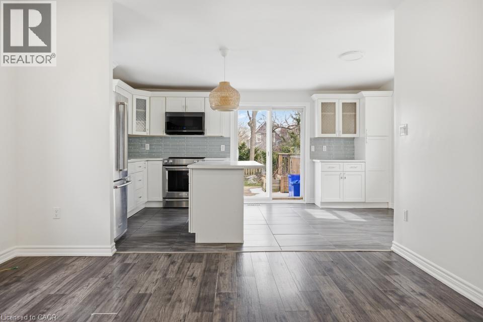 Photo 10 of 27 for 42 Palace Street