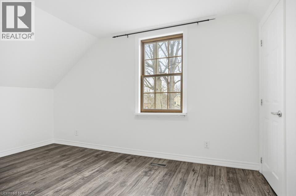 Photo 20 of 27 for 42 Palace Street