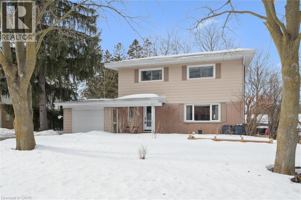 224 LINCOLN Road, Waterloo, Ontario