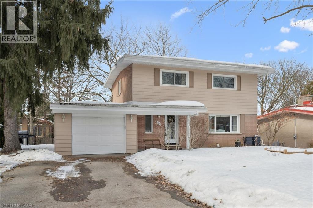 224 Lincoln Road, Waterloo, Ontario  N2J 2P3 - Photo 2 - 40808972