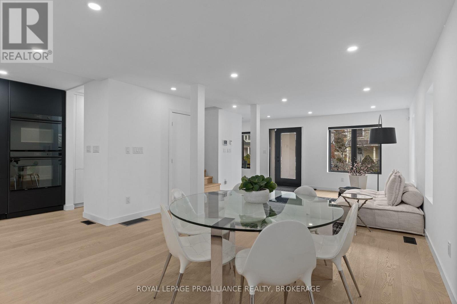 78 Pembroke Street, Kingston (Central City East), Ontario  K7L 4N7 - Photo 16 - X12891802