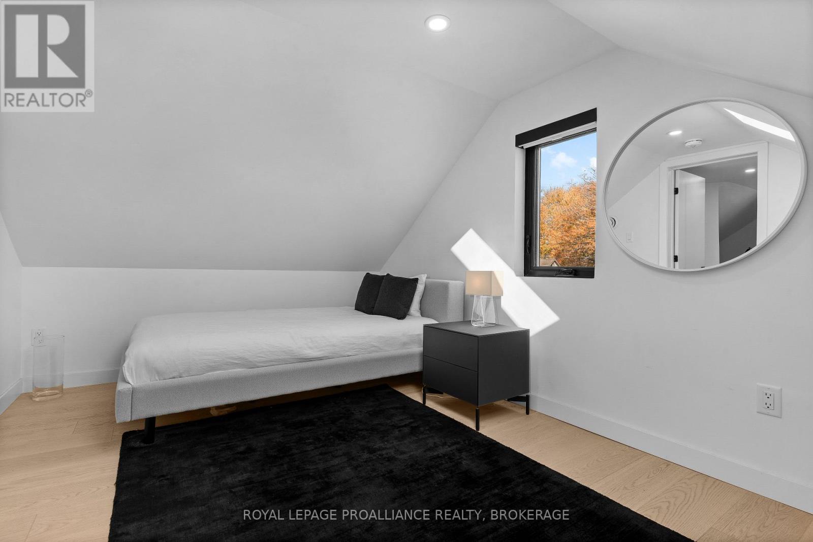 78 Pembroke Street, Kingston (Central City East), Ontario  K7L 4N7 - Photo 26 - X12891802