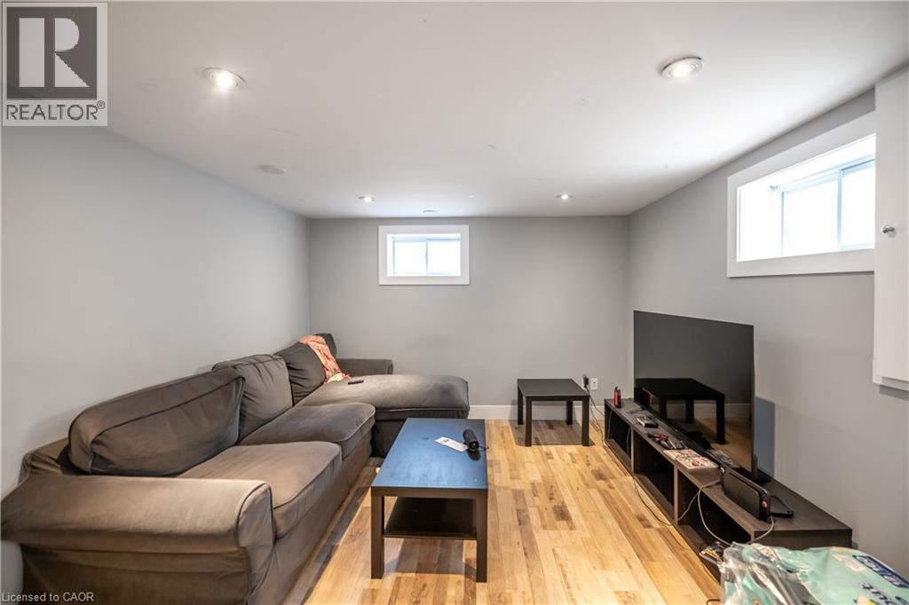 62 Harold Court, Hamilton, Ontario  L8S 2R9 - Photo 13 - 40810646