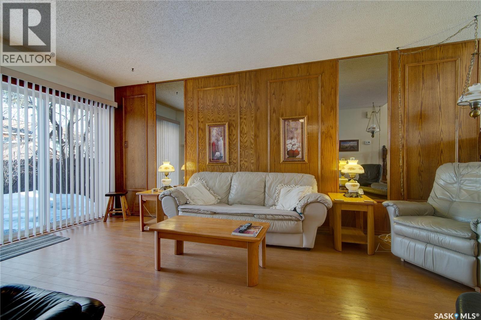 35 Sidney Street, Regina, Saskatchewan  S4X 1X1 - Photo 13 - SK030621