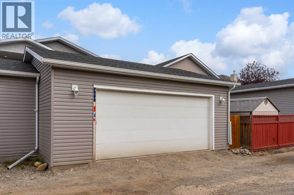 1945 High Country Drive Nw, High River, Alberta  T1V 0A5 - Photo 39 - A2257471