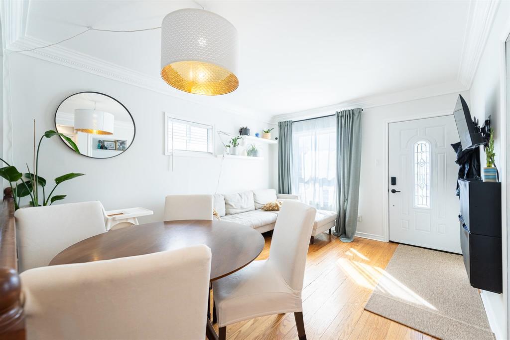 529 Castle Avenue, Winnipeg, Manitoba  R2L 1C4 - Photo 1 - 202604828