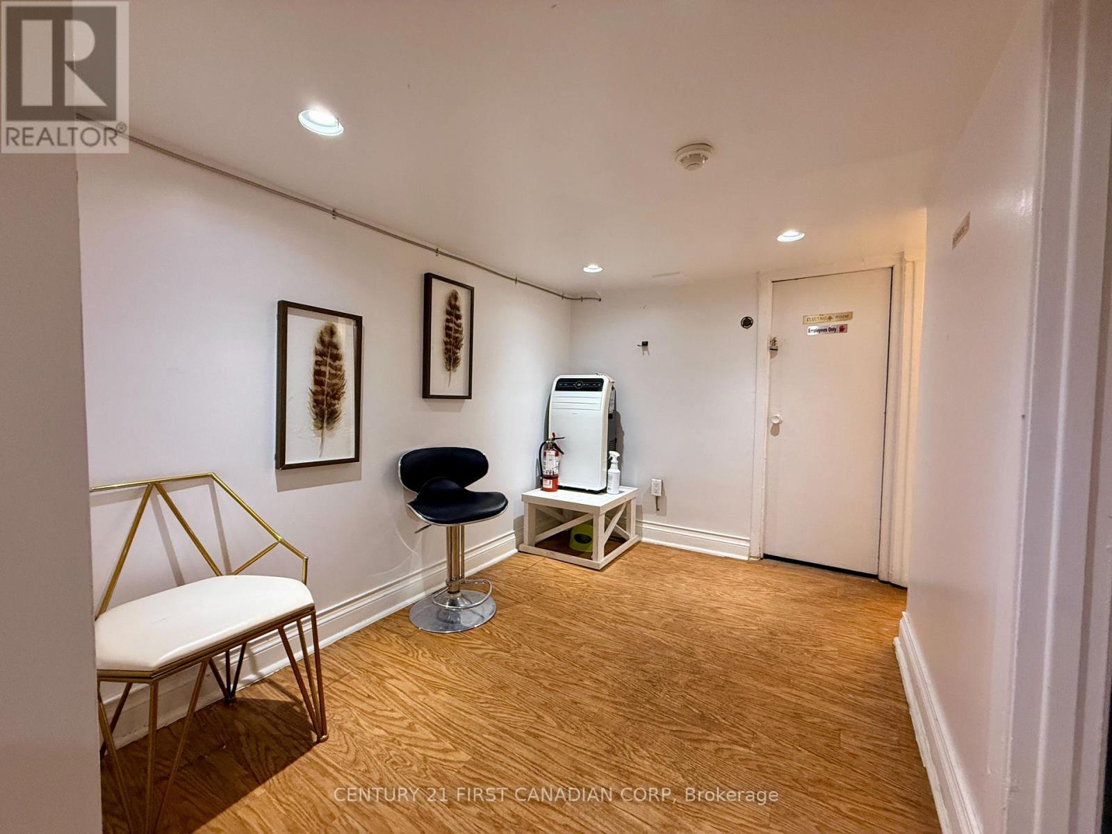 421 Richmond Street E, London East, Ontario  N6A 3C8 - Photo 14 - X12891800