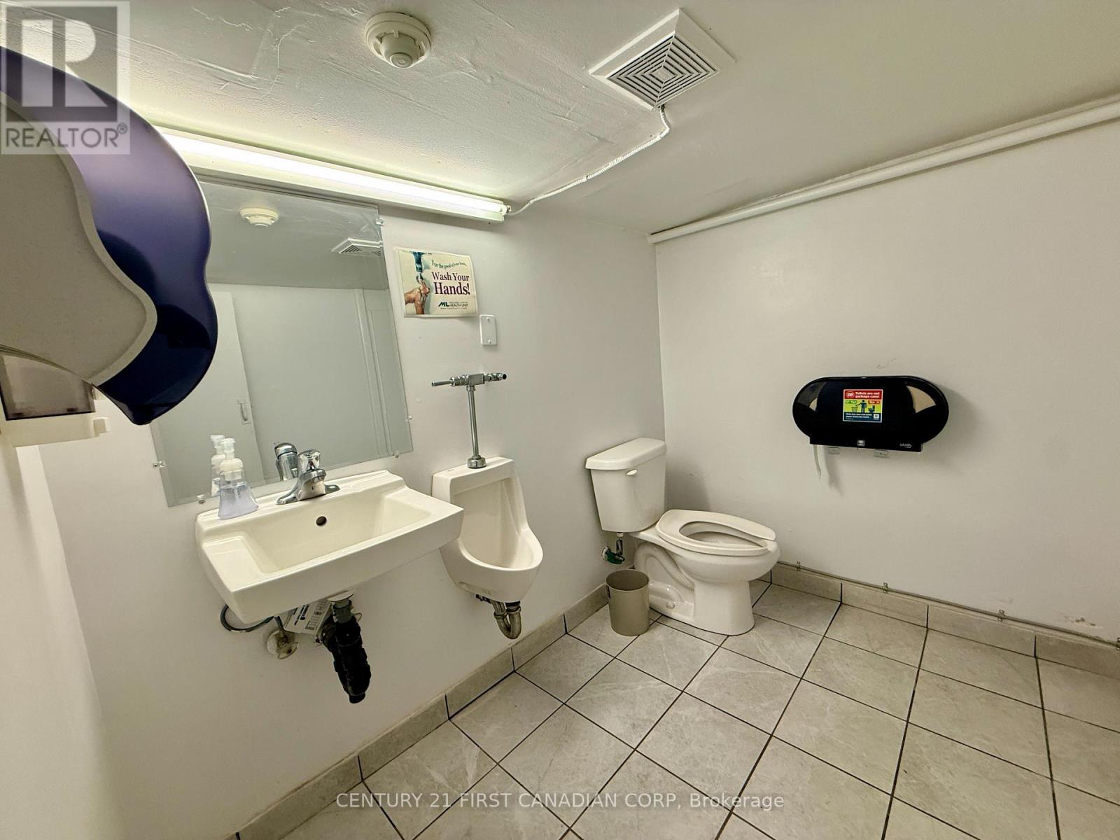 421 Richmond Street E, London East, Ontario  N6A 3C8 - Photo 16 - X12891800