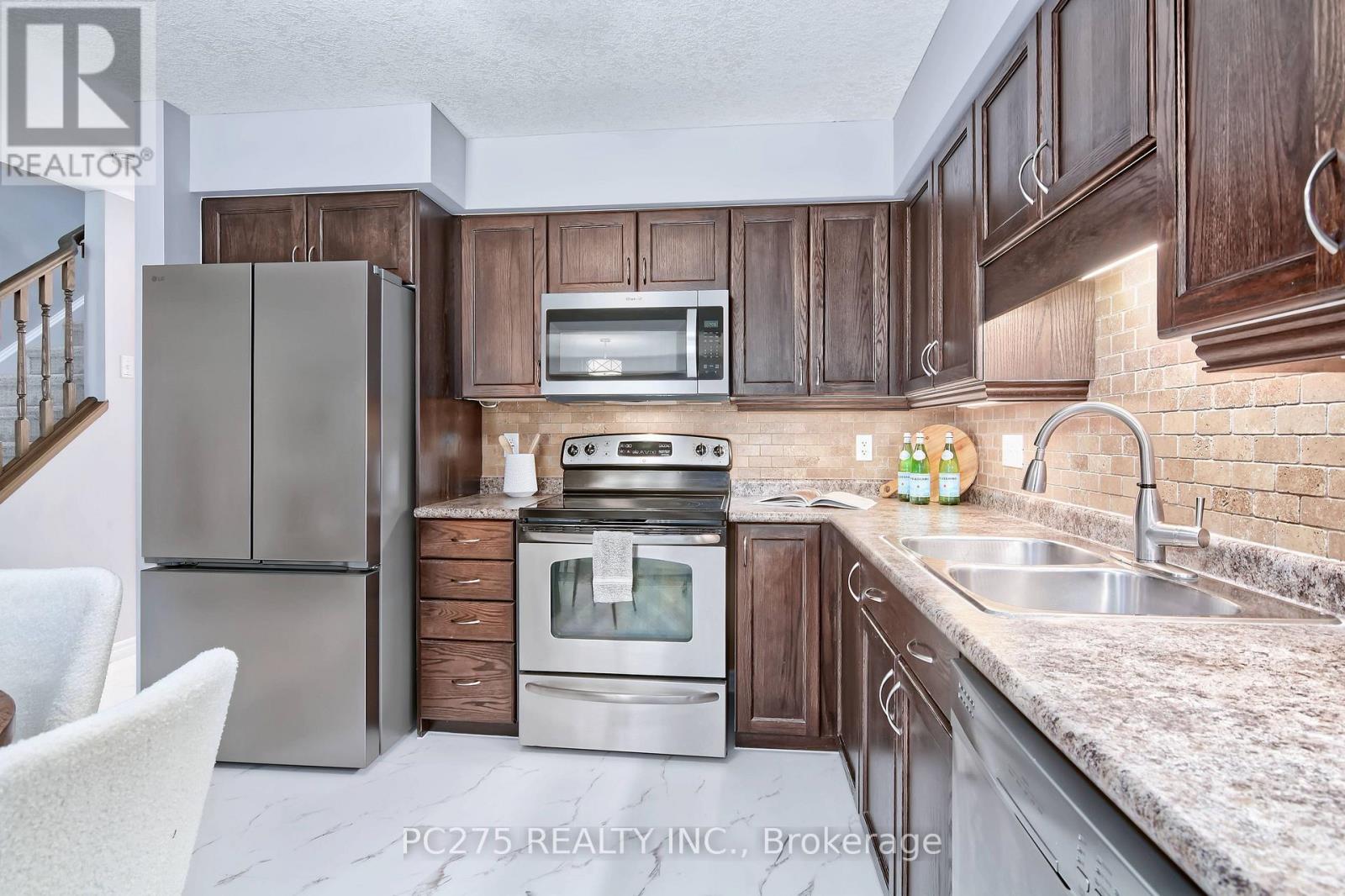 16 - 355 Fisher Mills Road, Cambridge, Ontario  N3C 4N5 - Photo 8 - X12891850