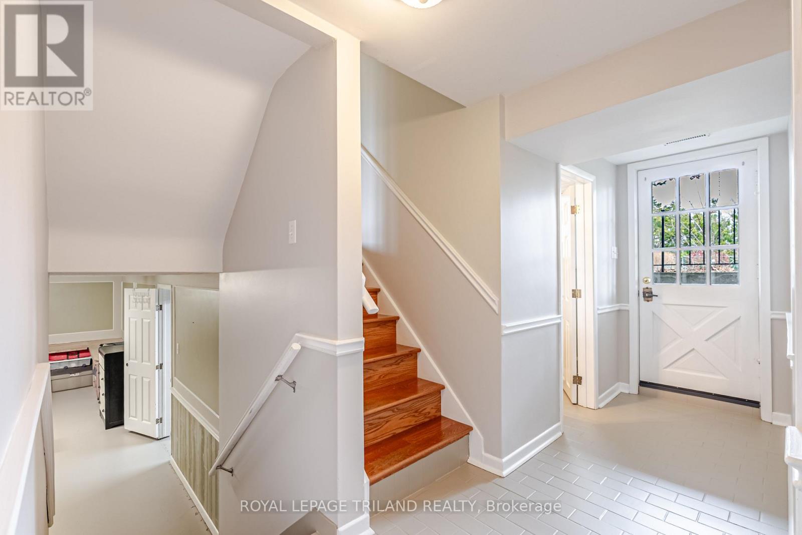 188 Canterbury Drive, Thames Centre (Dorchester), Ontario  N0L 1G3 - Photo 24 - X12891866