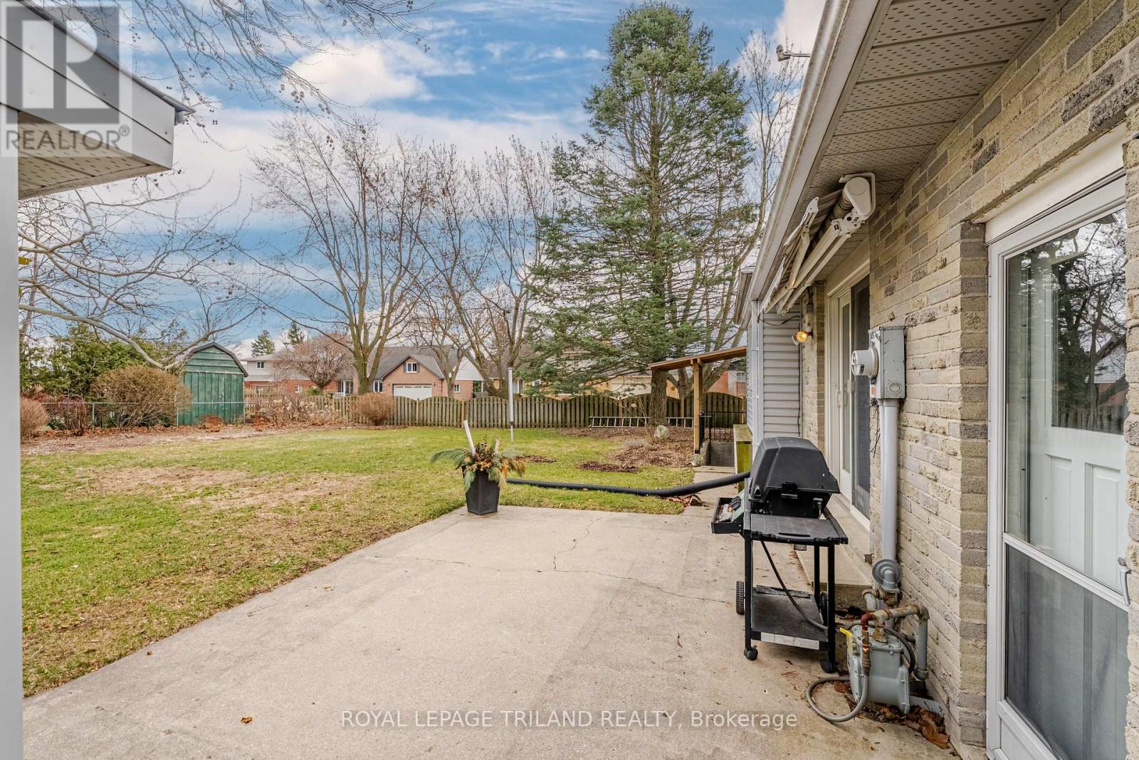 188 Canterbury Drive, Thames Centre (Dorchester), Ontario  N0L 1G3 - Photo 33 - X12891866