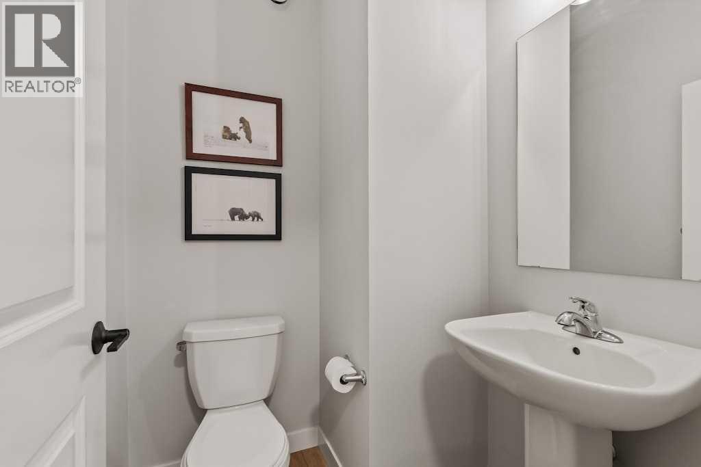 168 Rowmont Boulevard Nw, Calgary, Alberta  T3L 0H3 - Photo 11 - A2292930