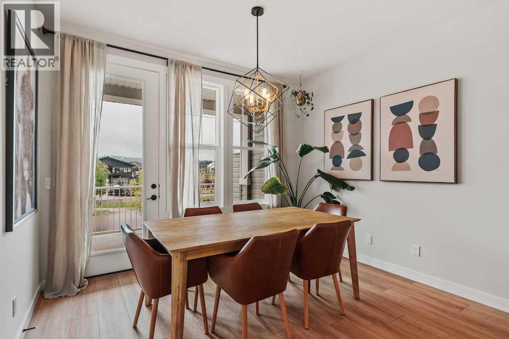 168 Rowmont Boulevard Nw, Calgary, Alberta  T3L 0H3 - Photo 5 - A2292930