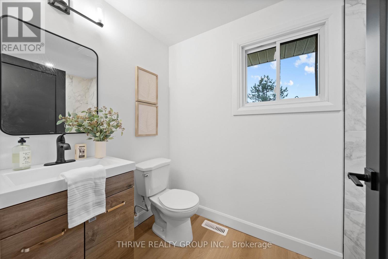 41 - 355 Sandringham Crescent, London South (South R), Ontario  N6C 5K3 - Photo 24 - X12891916