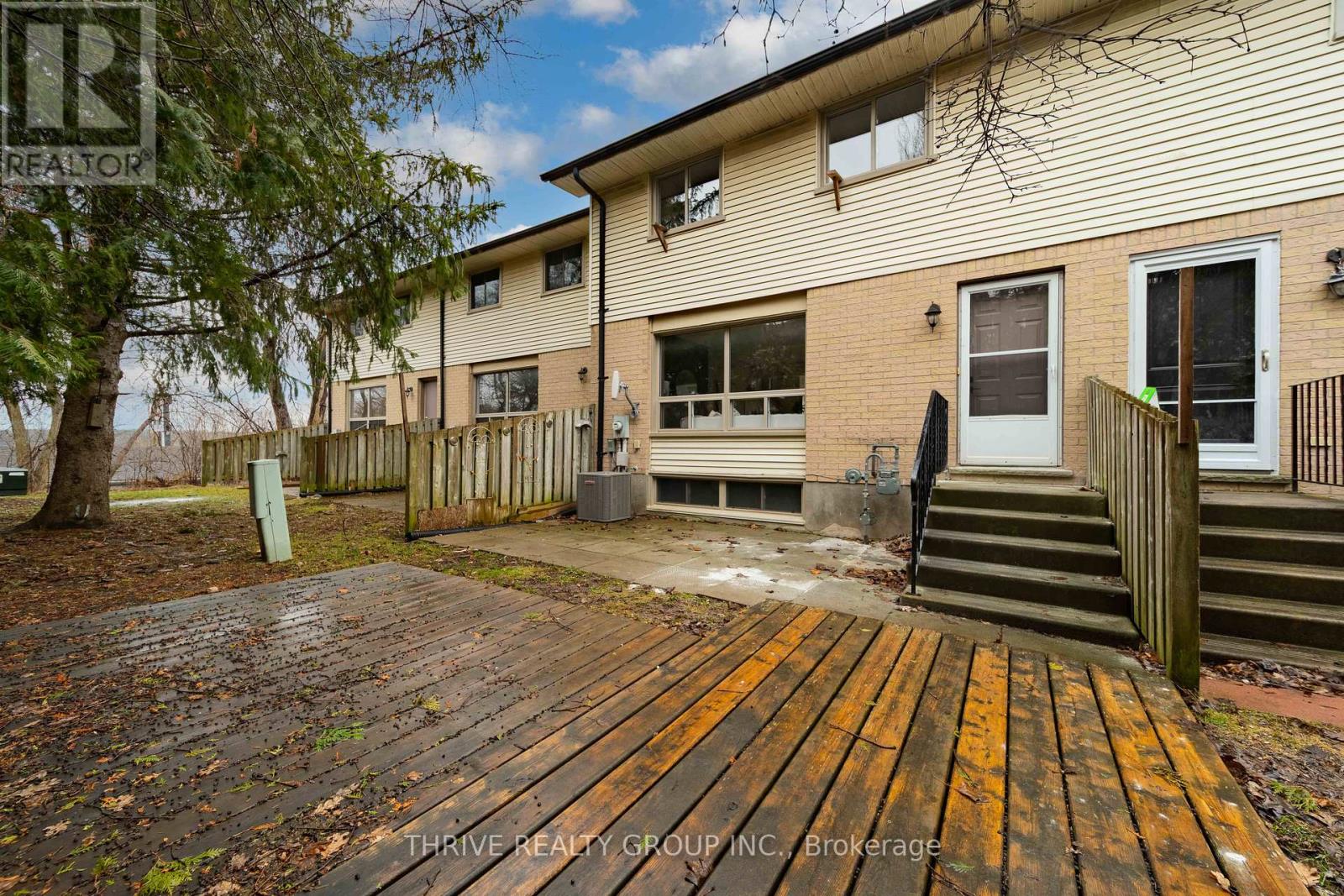 41 - 355 Sandringham Crescent, London South (South R), Ontario  N6C 5K3 - Photo 37 - X12891916
