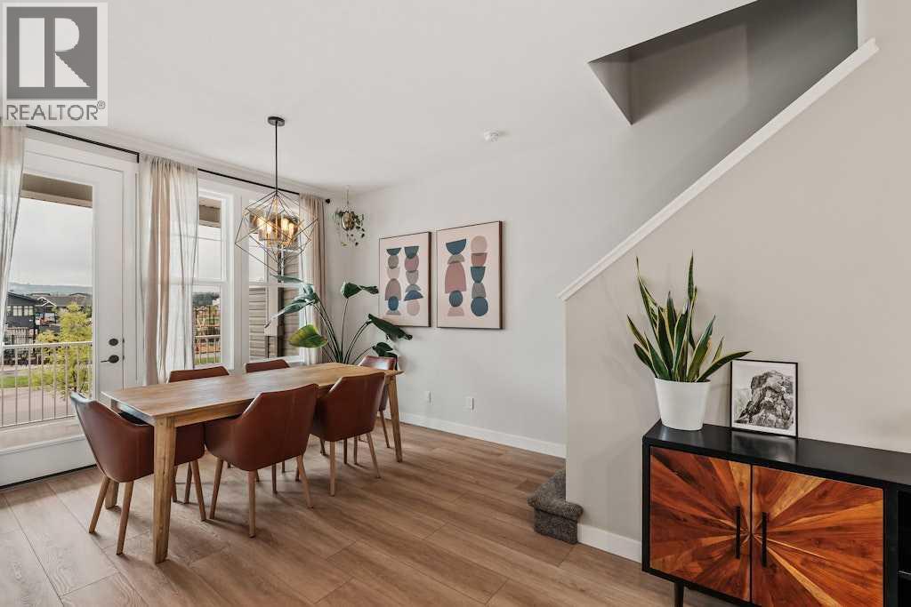 168 Rowmont Boulevard Nw, Calgary, Alberta  T3L 0H3 - Photo 6 - A2292930