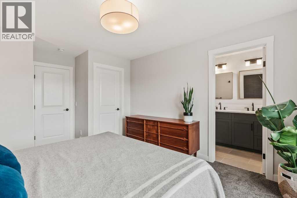 168 Rowmont Boulevard Nw, Calgary, Alberta  T3L 0H3 - Photo 16 - A2292930