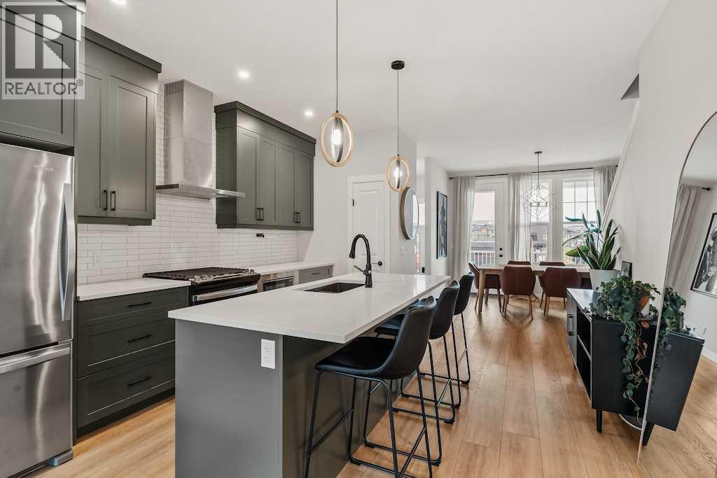 168 Rowmont Boulevard NW, Calgary, Alberta