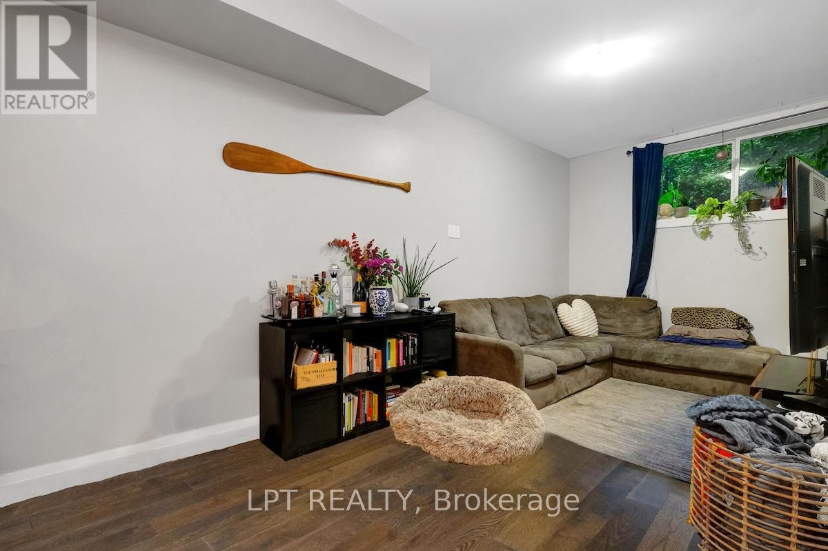 319 Glynn Avenue, Ottawa, Ontario  K1K 1R9 - Photo 39 - X12891688