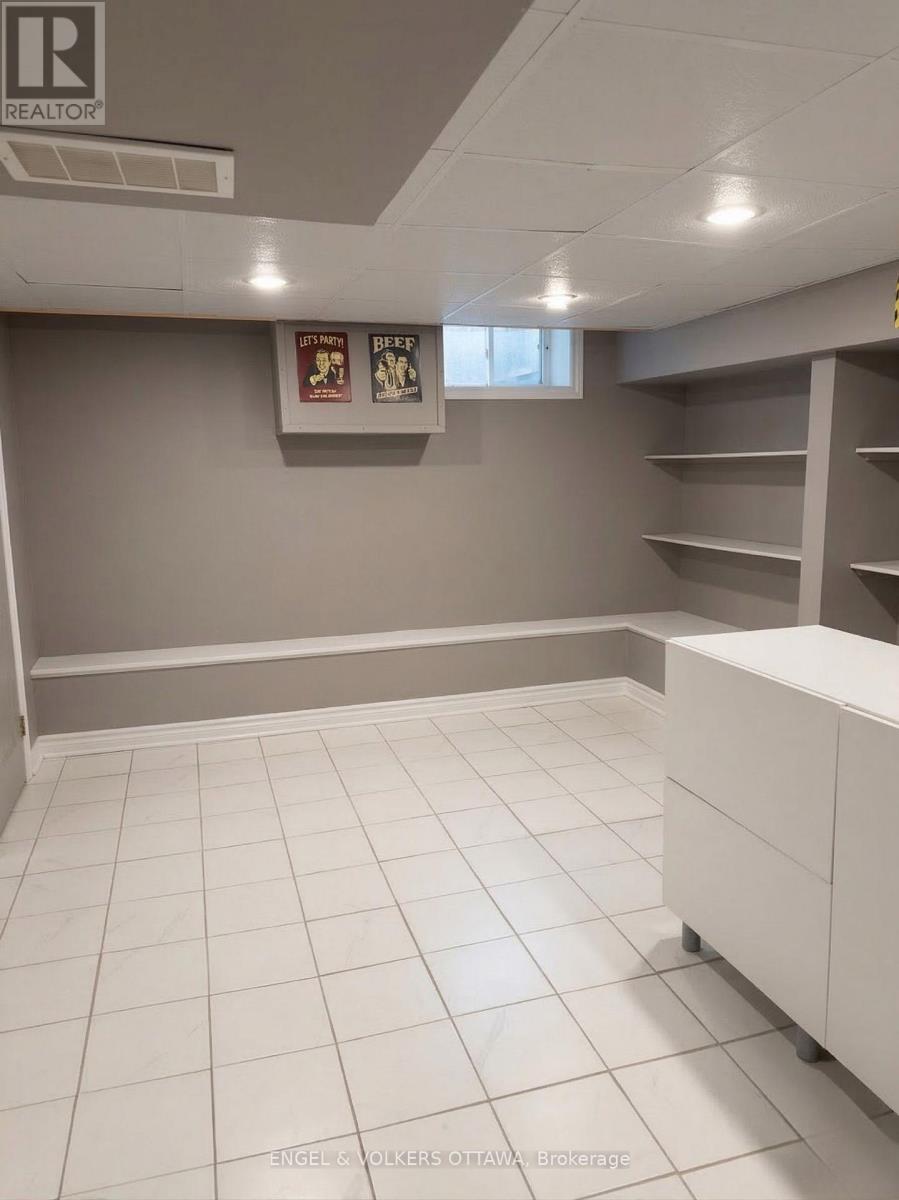 330 Fifth Avenue, Ottawa, Ontario  K1S 2N5 - Photo 16 - X12891694