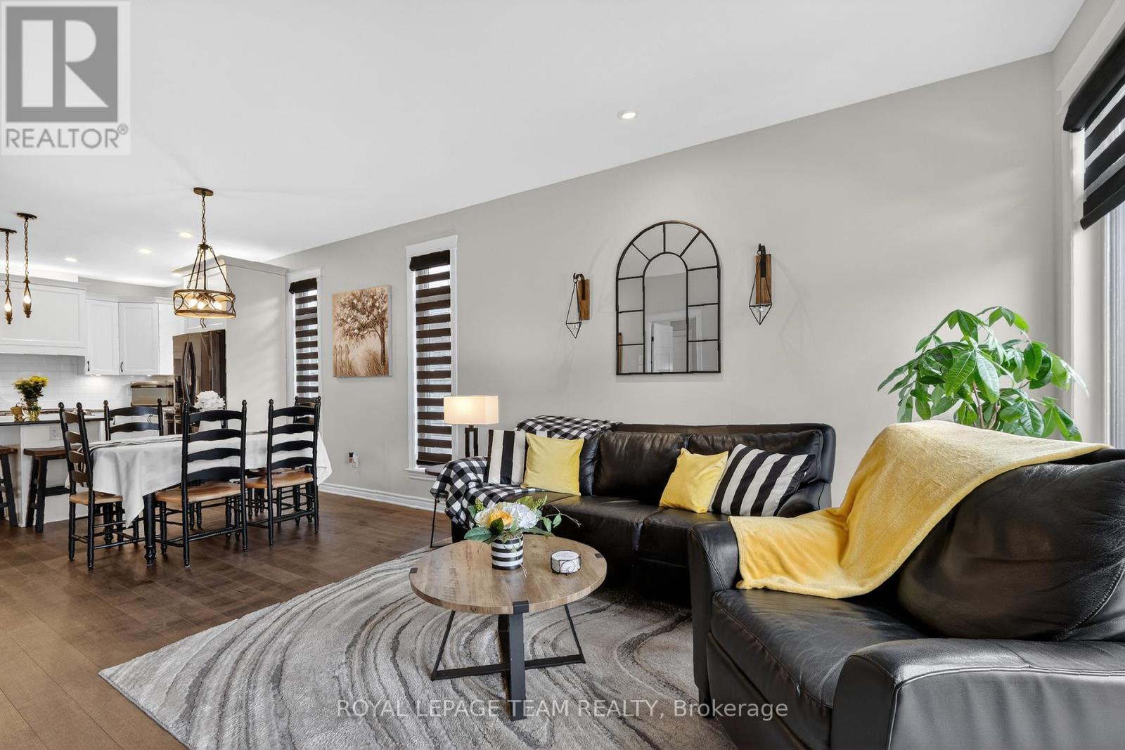 98 Kayenta Street, Ottawa, Ontario  K2S 2K9 - Photo 12 - X12891726