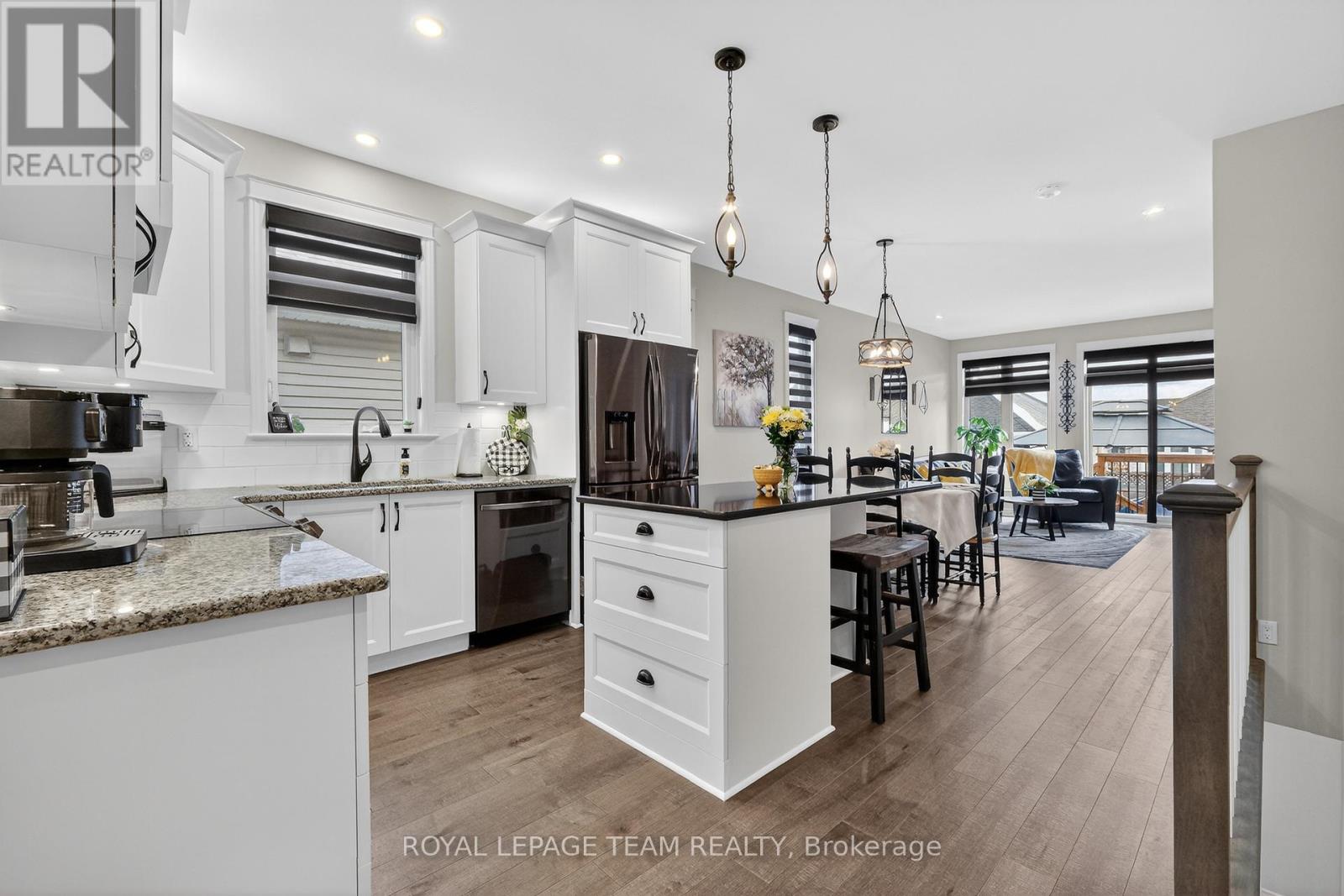 98 Kayenta Street, Ottawa, Ontario  K2S 2K9 - Photo 17 - X12891726