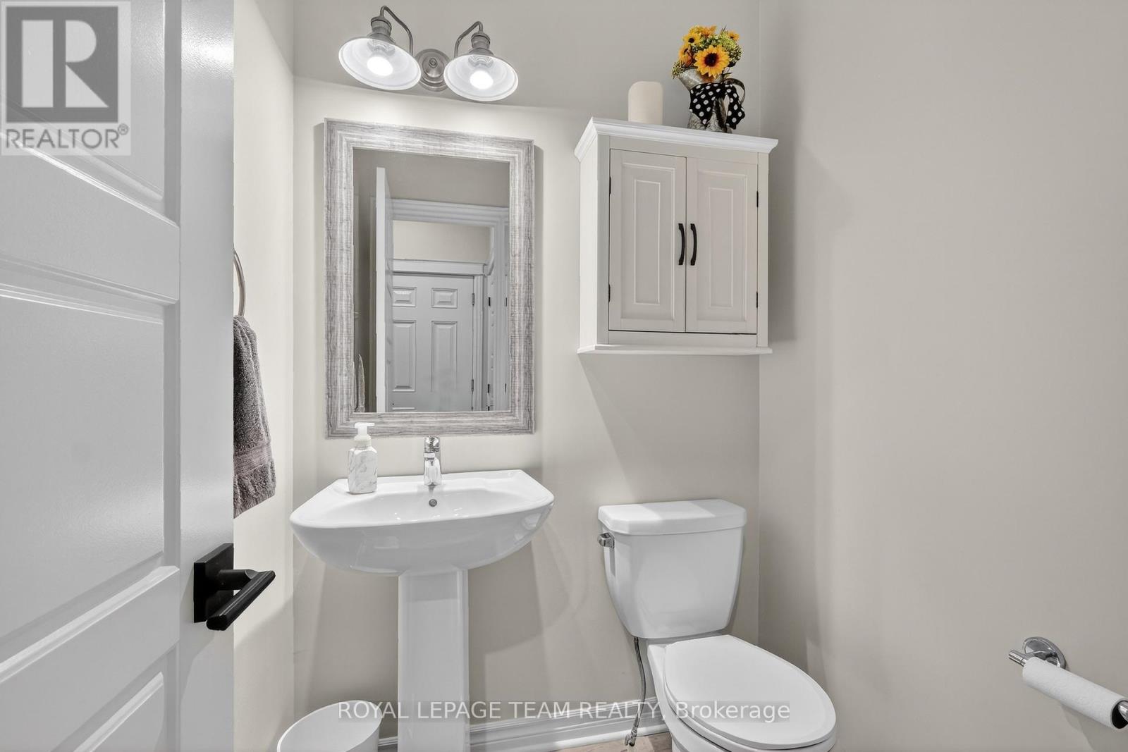 98 Kayenta Street, Ottawa, Ontario  K2S 2K9 - Photo 36 - X12891726