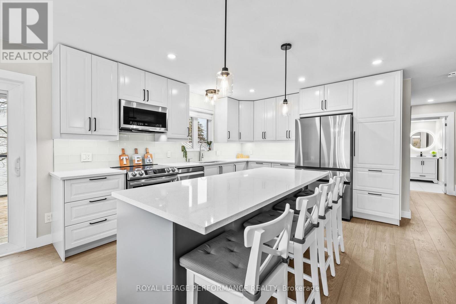 7028 Shadow Ridge Drive, Ottawa, Ontario  K4P 1B7 - Photo 10 - X12891758