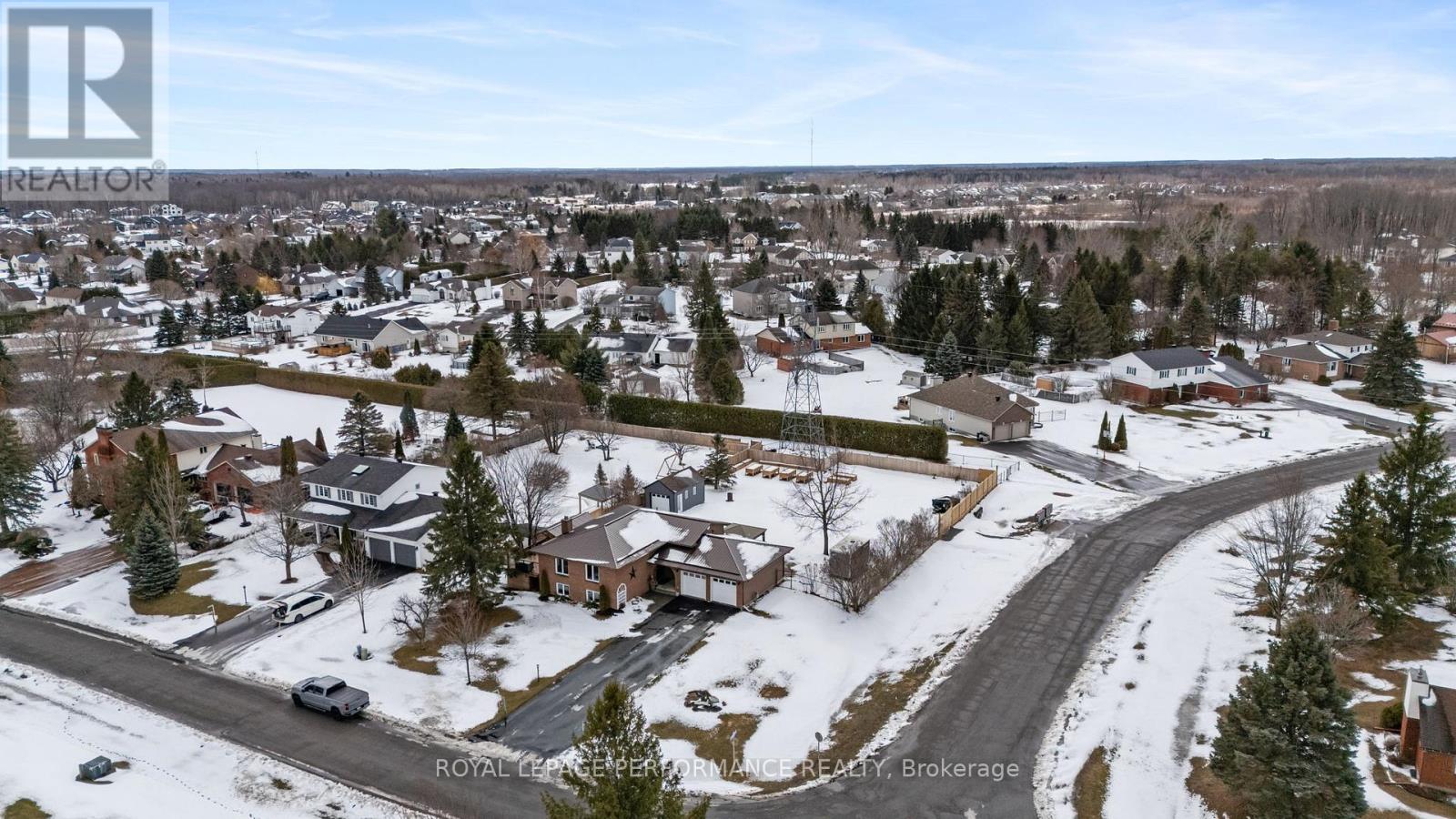 7028 Shadow Ridge Drive, Ottawa, Ontario  K4P 1B7 - Photo 3 - X12891758