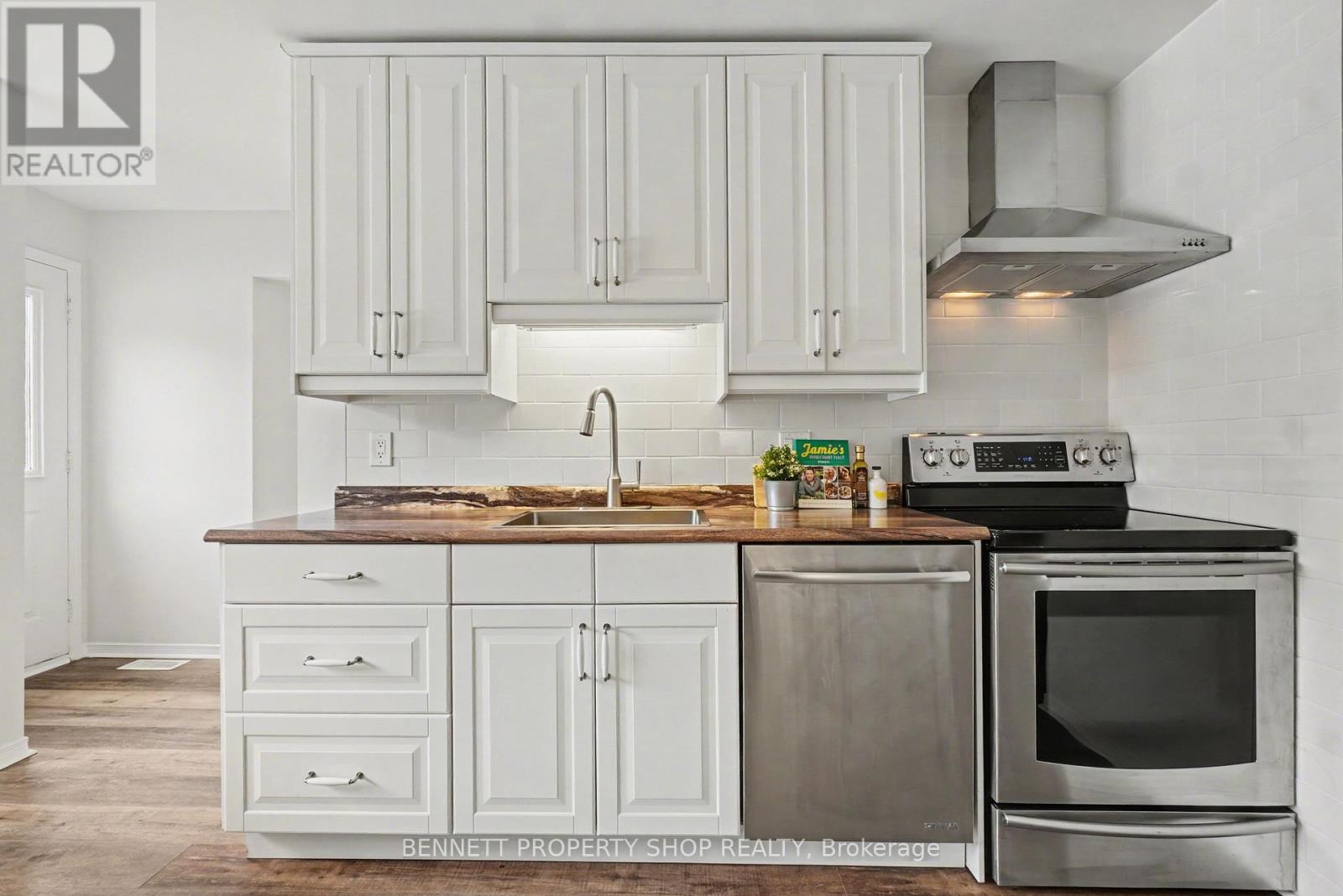 1262 Rousseau Crescent, Ottawa, Ontario  K4P 1B3 - Photo 14 - X12891798