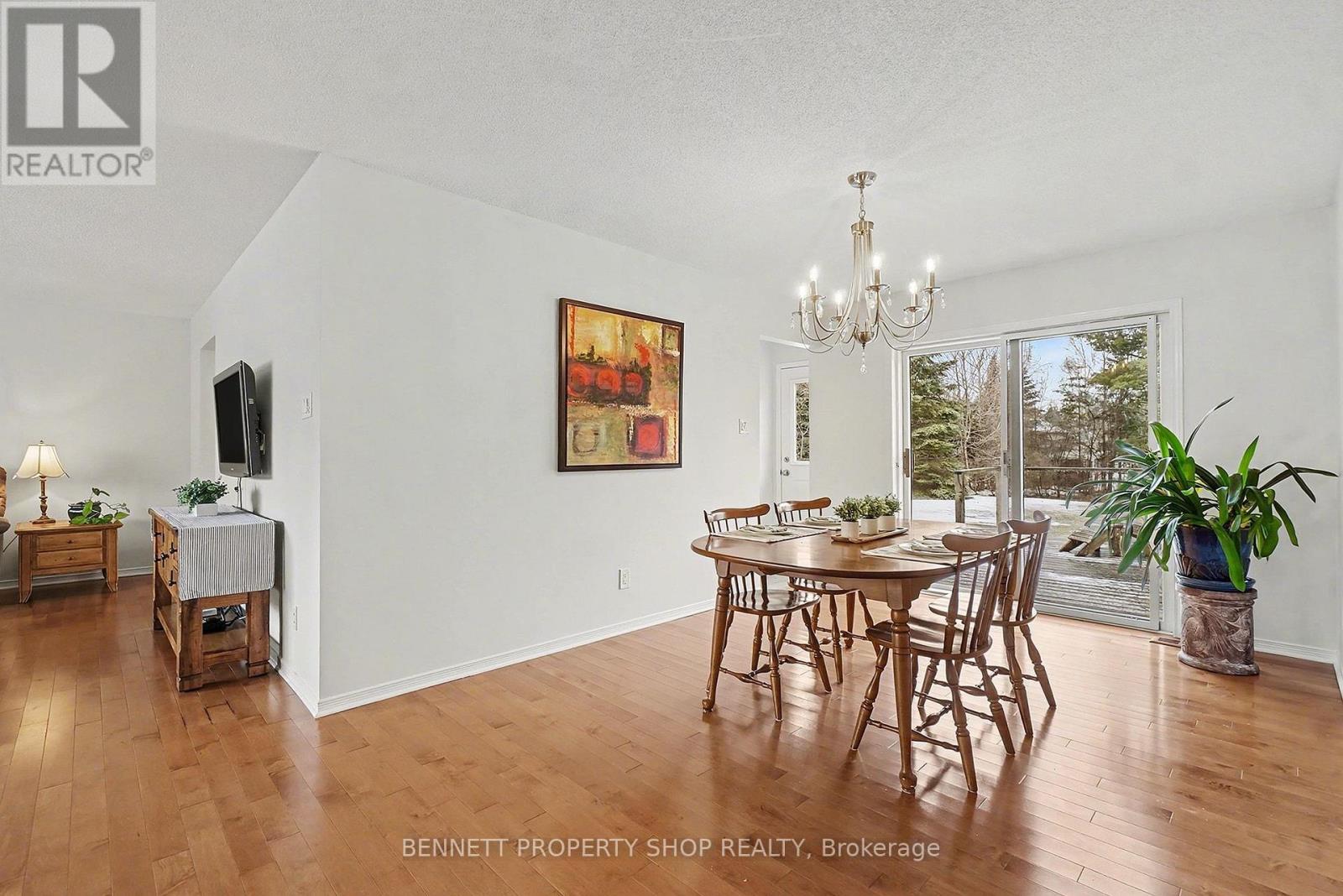 1262 Rousseau Crescent, Ottawa, Ontario  K4P 1B3 - Photo 9 - X12891798