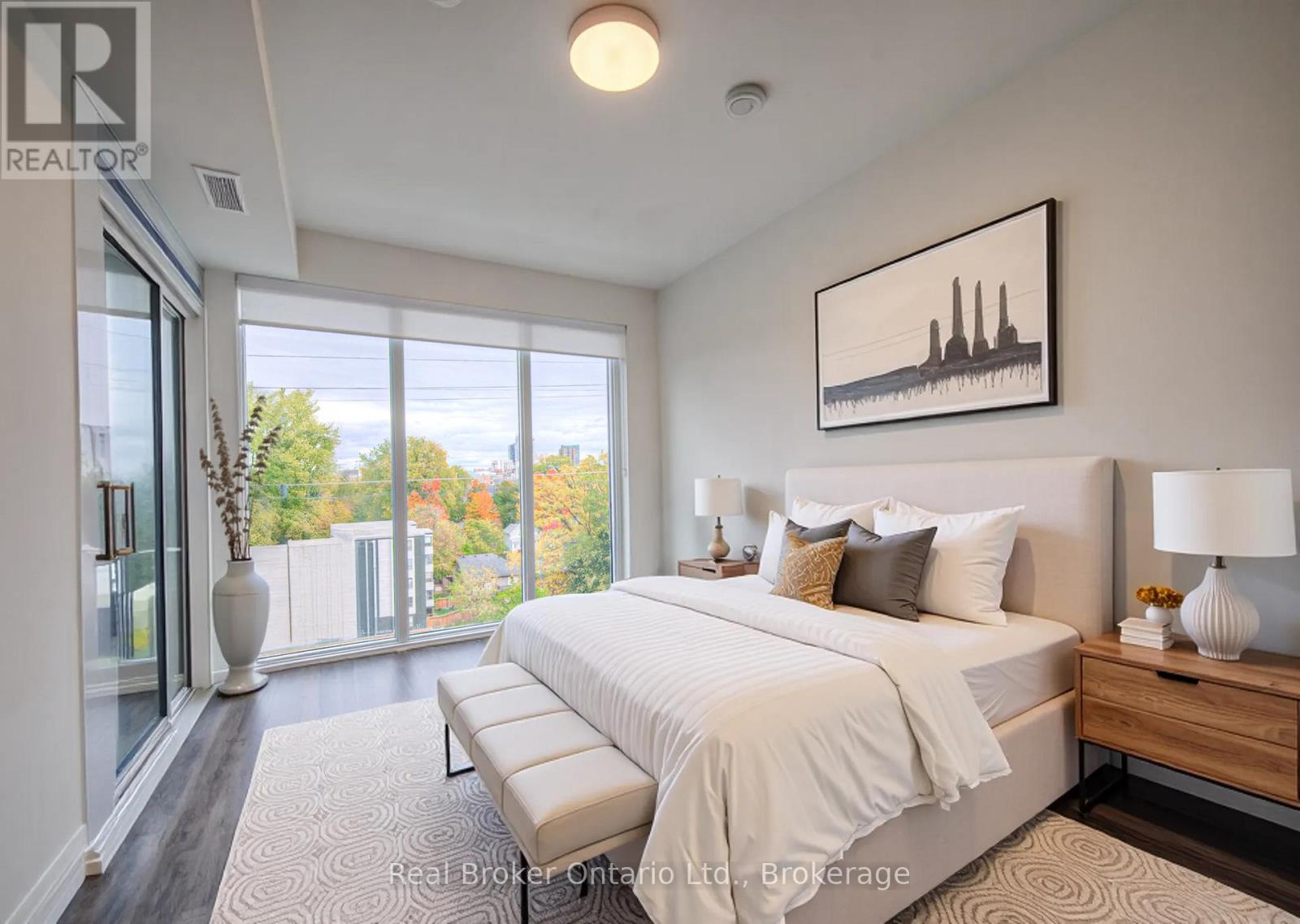 705 - 500 Brock Avenue, Burlington (Brant), Ontario  L7S 0A5 - Photo 16 - W12891838