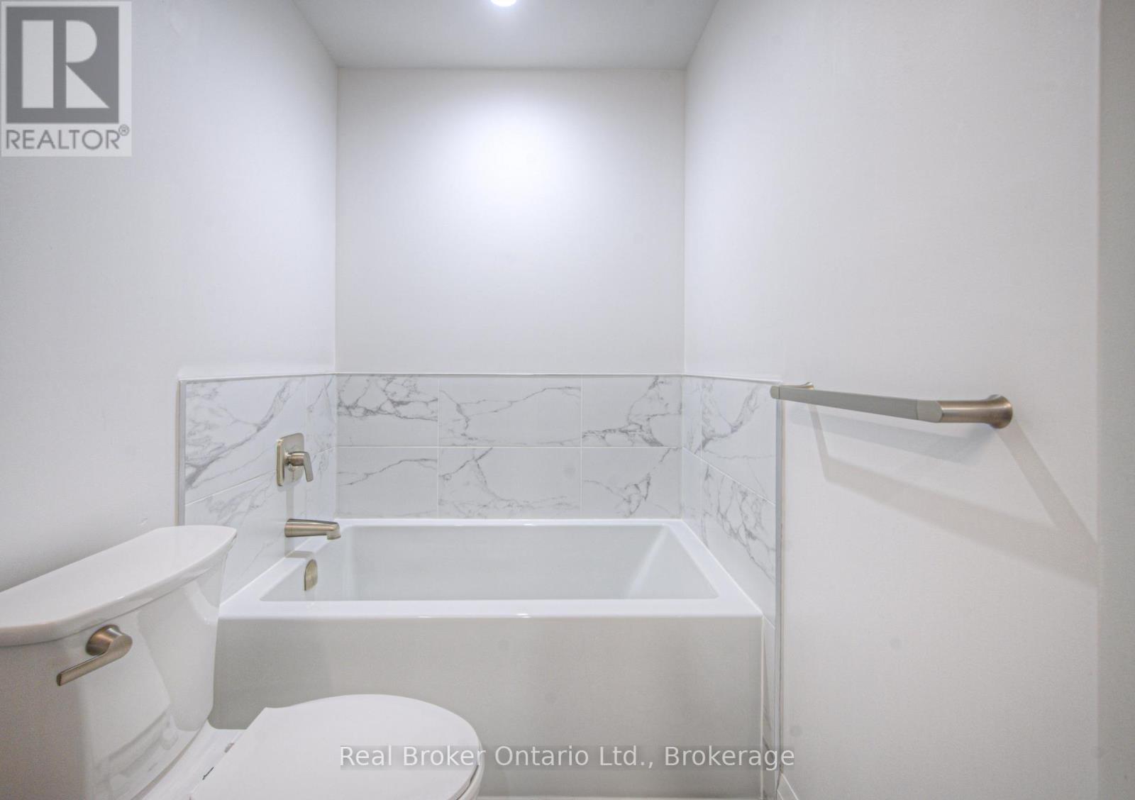 705 - 500 Brock Avenue, Burlington (Brant), Ontario  L7S 0A5 - Photo 20 - W12891838