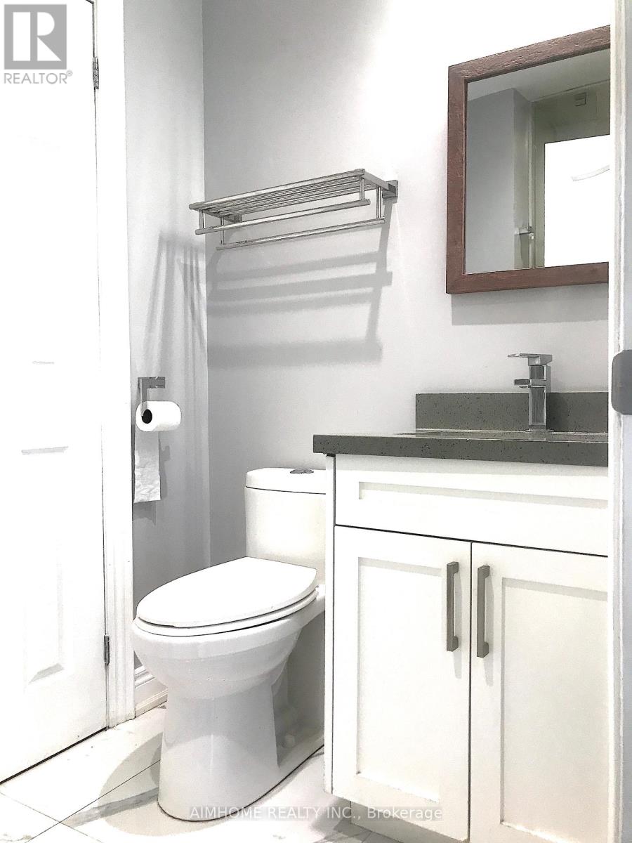 Bsmt - 10 Portsmouth Road, Vaughan, Ontario  L6A 3E7 - Photo 3 - N12804132