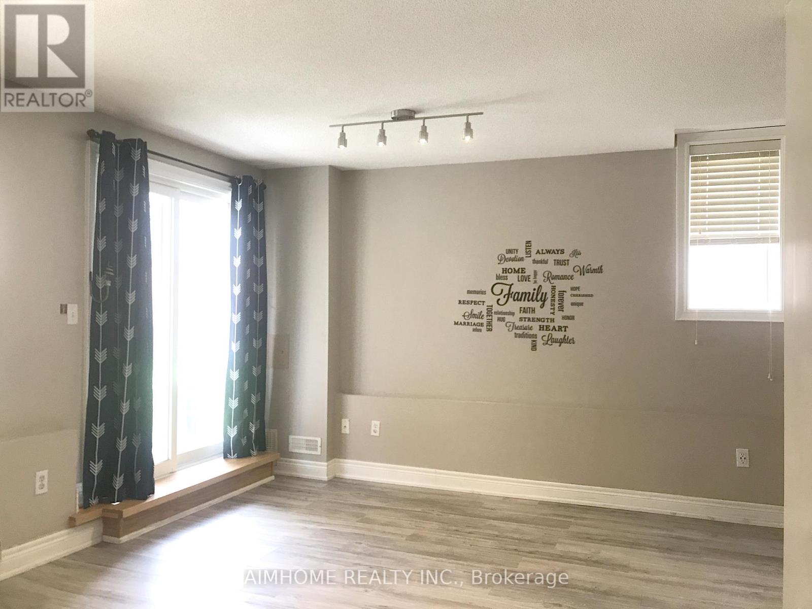 BSMT - 10 PORTSMOUTH ROAD, Vaughan, Ontario