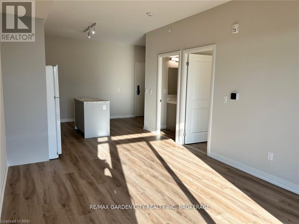 0438 - 50 Herrick Avenue, St. Catharines (Oakdale), Ontario  L2P 2S4 - Photo 6 - X12891756