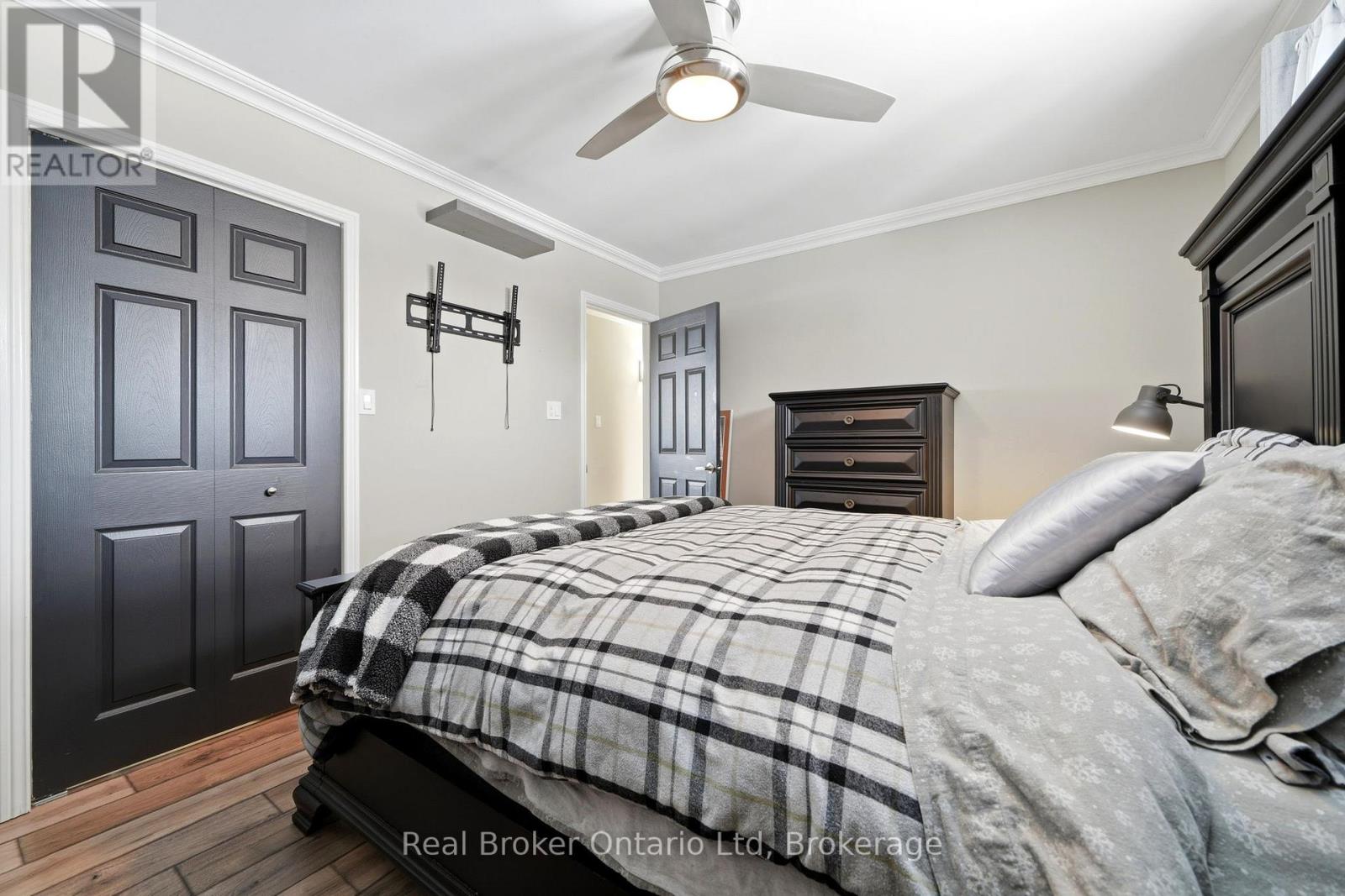 8271 93 Highway, Tiny, Ontario  L0K 2E1 - Photo 17 - S12891926