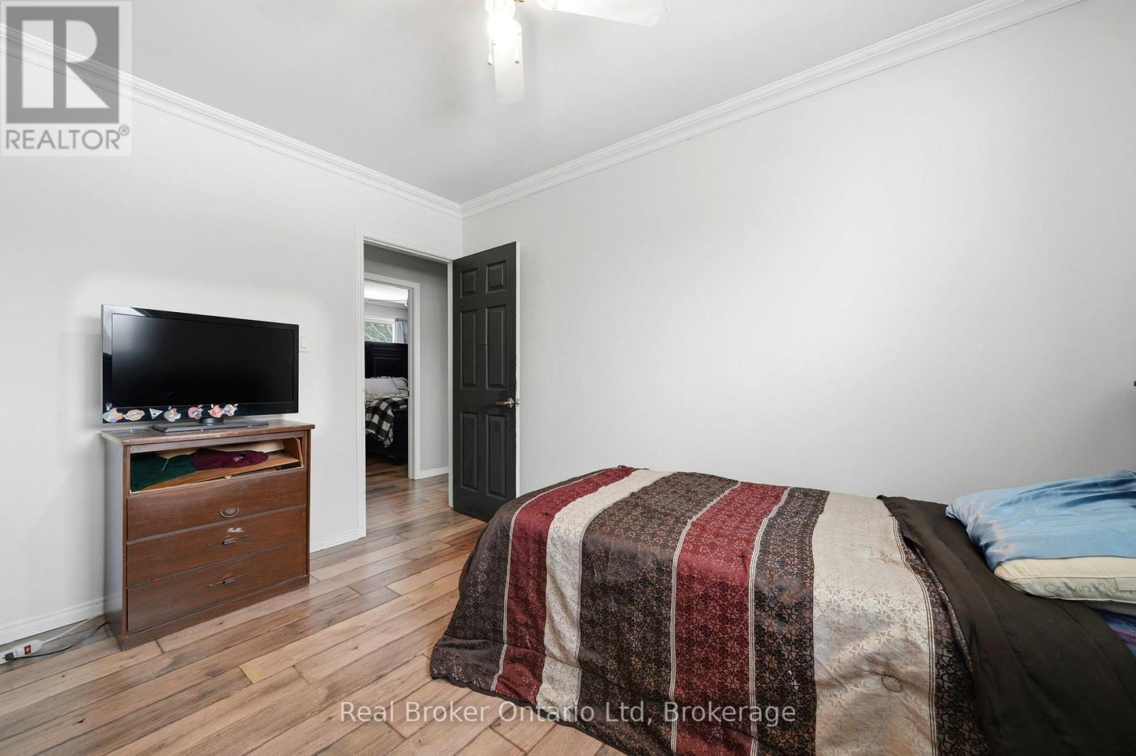 8271 93 Highway, Tiny, Ontario  L0K 2E1 - Photo 21 - S12891926