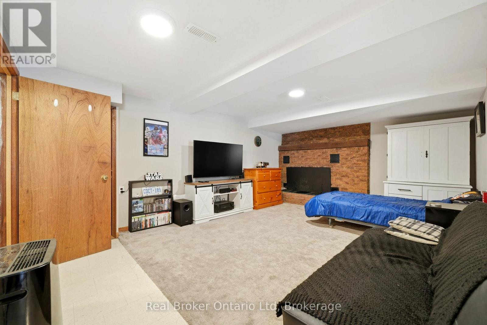 8271 93 Highway, Tiny, Ontario  L0K 2E1 - Photo 26 - S12891926