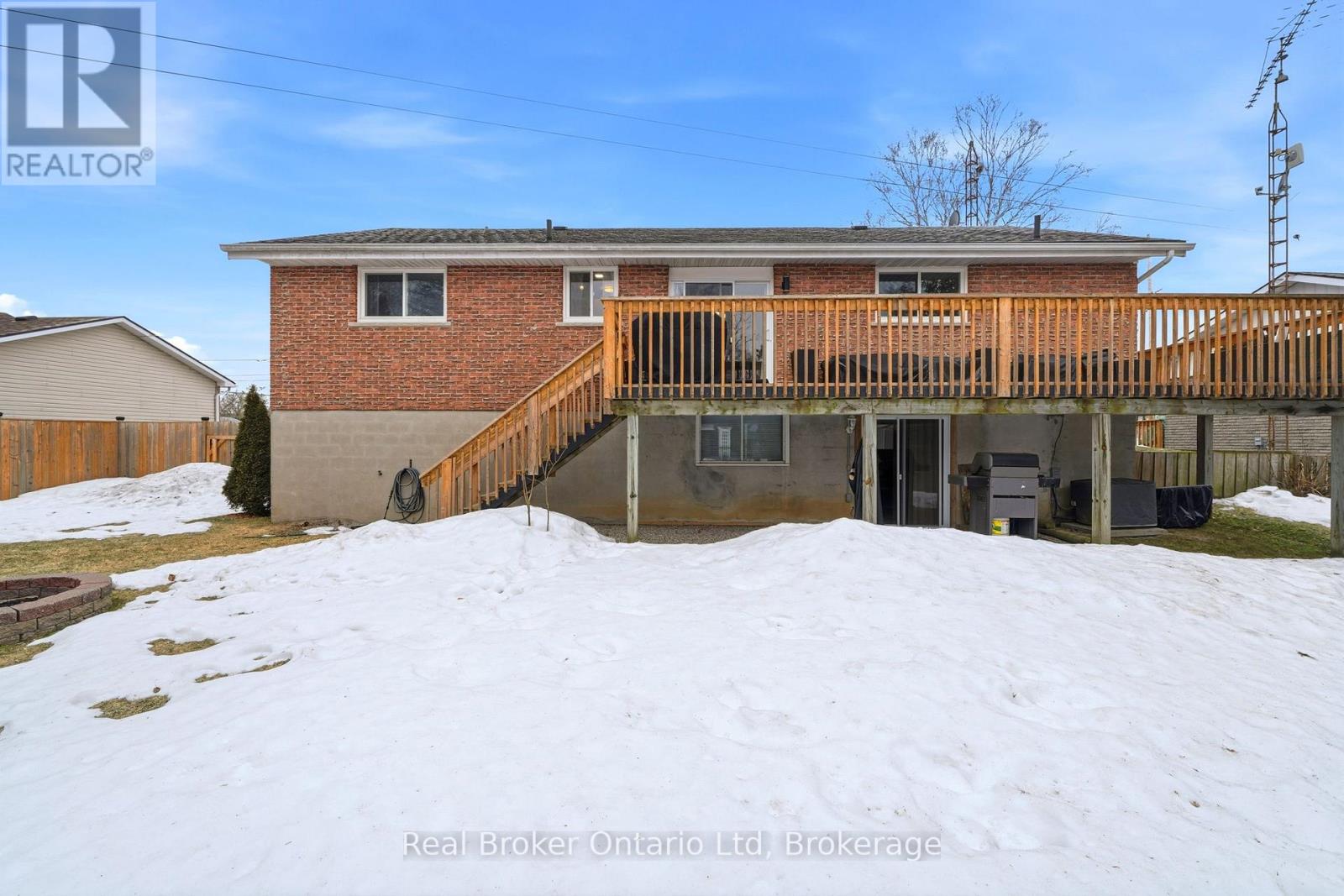 8271 93 Highway, Tiny, Ontario  L0K 2E1 - Photo 31 - S12891926
