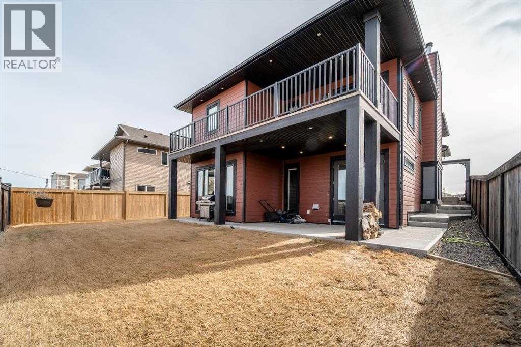 2 (back), 351 Skeena Crescent W, lethbridge, Alberta