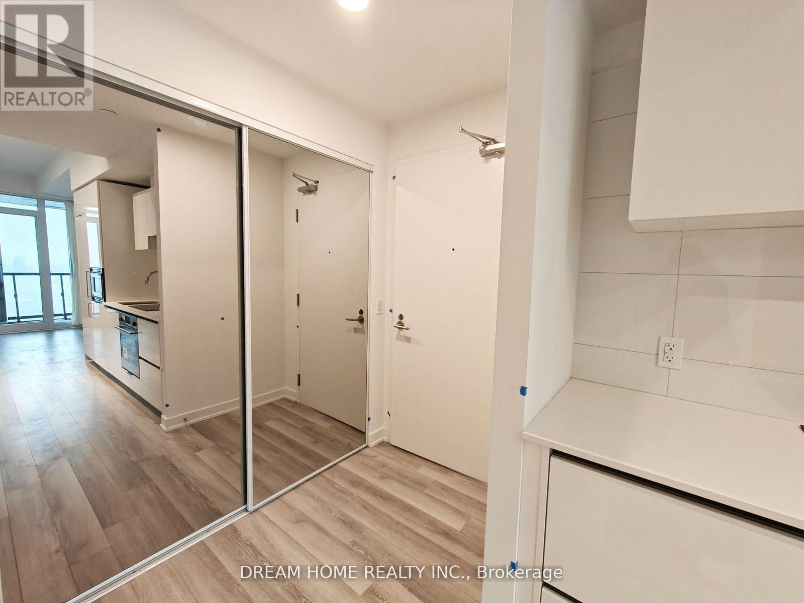 3810 - 238 Simcoe Street, Toronto, Ontario  M5T 3B9 - Photo 12 - C12891690