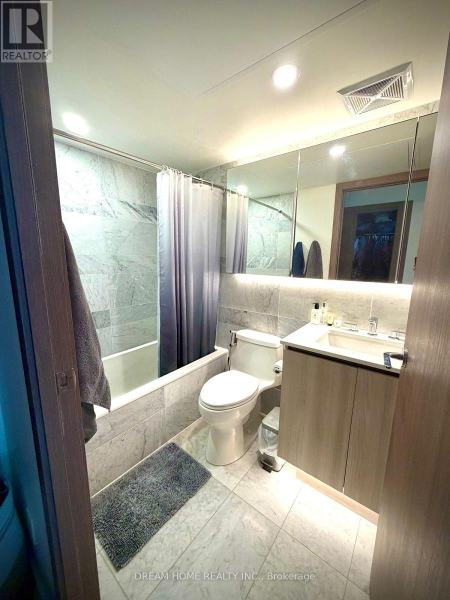 709 - 19 Bathurst Street, Toronto, Ontario  M5V 0N2 - Photo 7 - C12891766