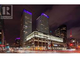 709 - 19 BATHURST STREET, Toronto, Ontario