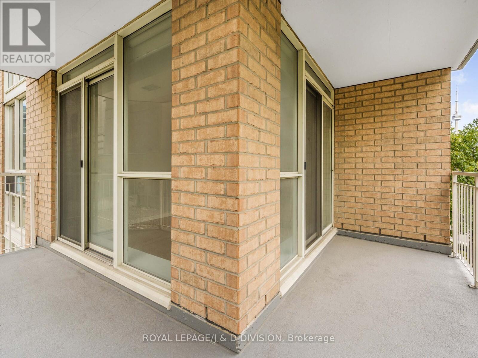 305 - 18 Stafford Street, Toronto, Ontario  M5V 3W4 - Photo 16 - C12891788