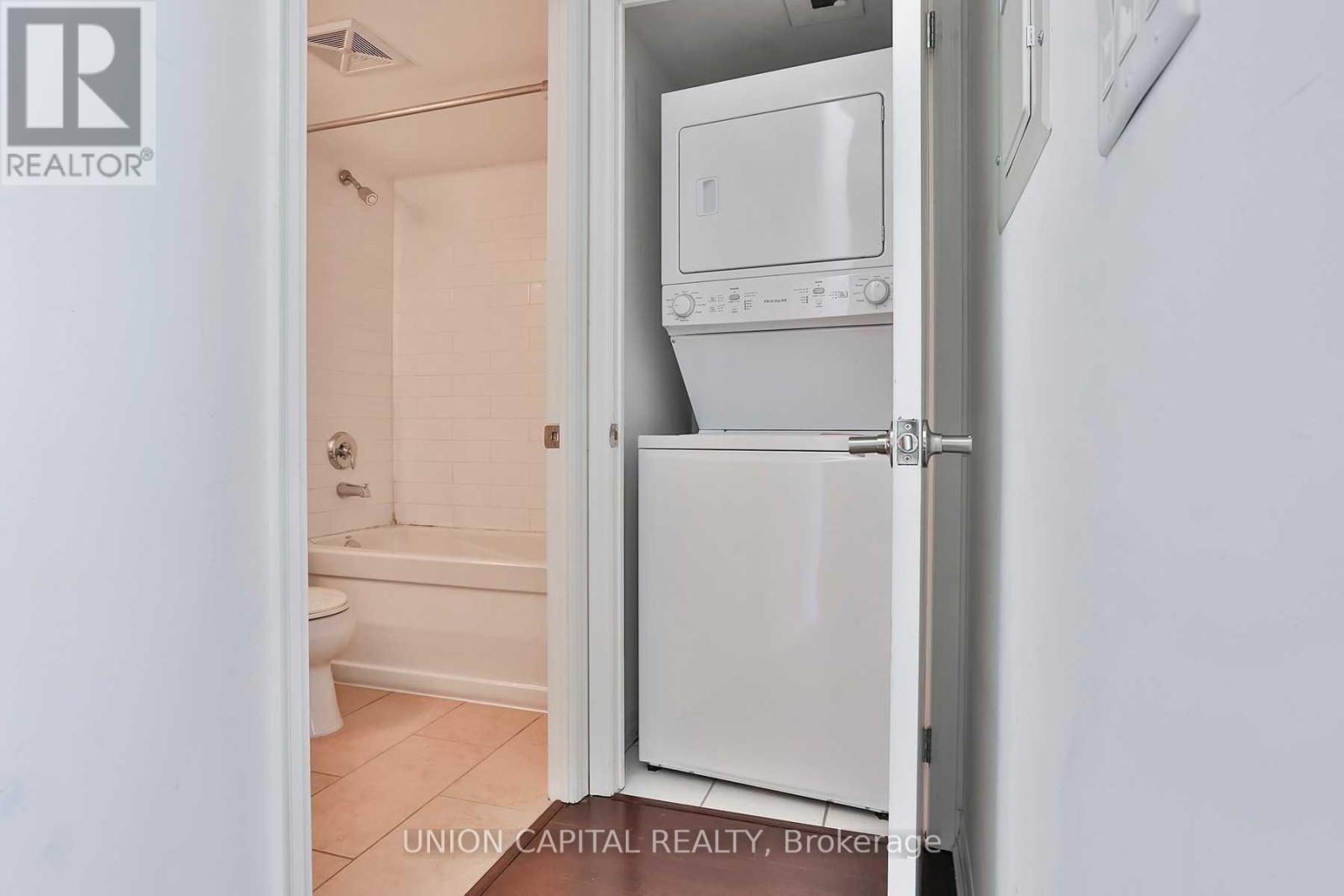 1502 - 22 Wellesley Street E, Toronto, Ontario  M4Y 1G1 - Photo 21 - C12891804