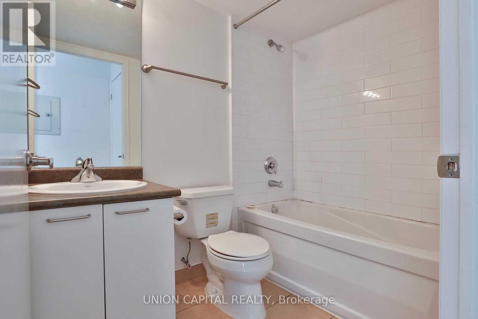 1502 - 22 Wellesley Street E, Toronto, Ontario  M4Y 1G1 - Photo 23 - C12891804