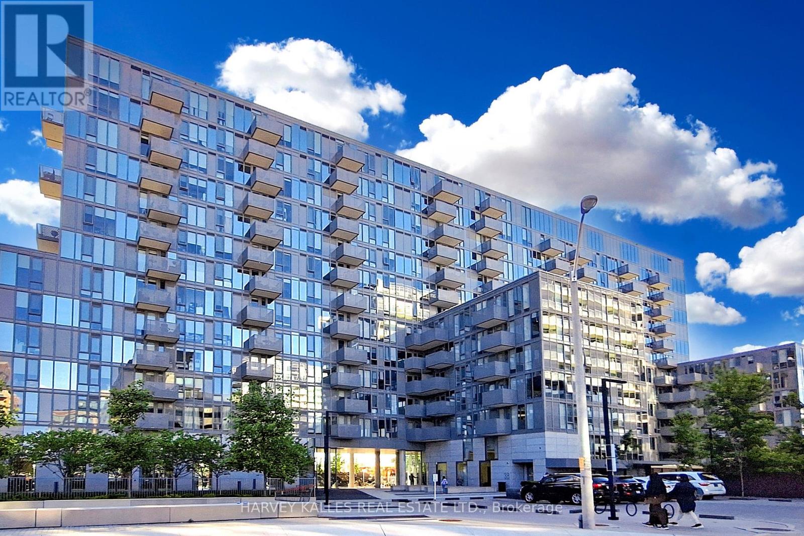 1406 - 38 Monte Kwinter Court, Toronto, Ontario  M3H 0E2 - Photo 2 - C12891814