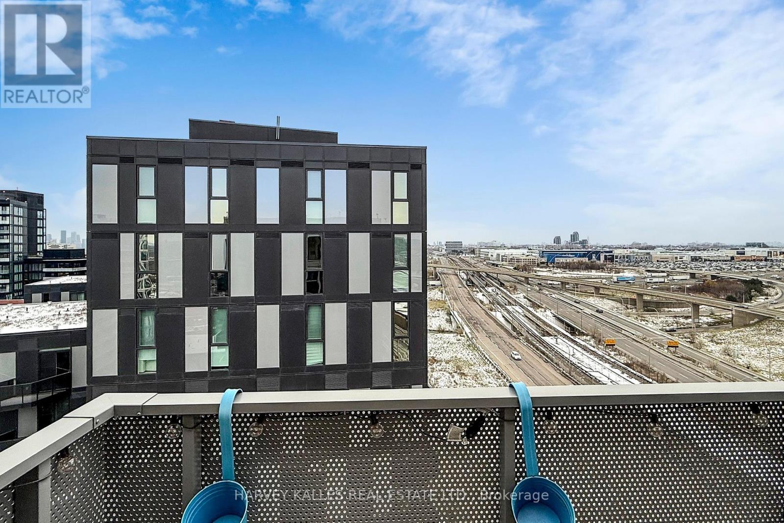 1406 - 38 Monte Kwinter Court, Toronto, Ontario  M3H 0E2 - Photo 29 - C12891814