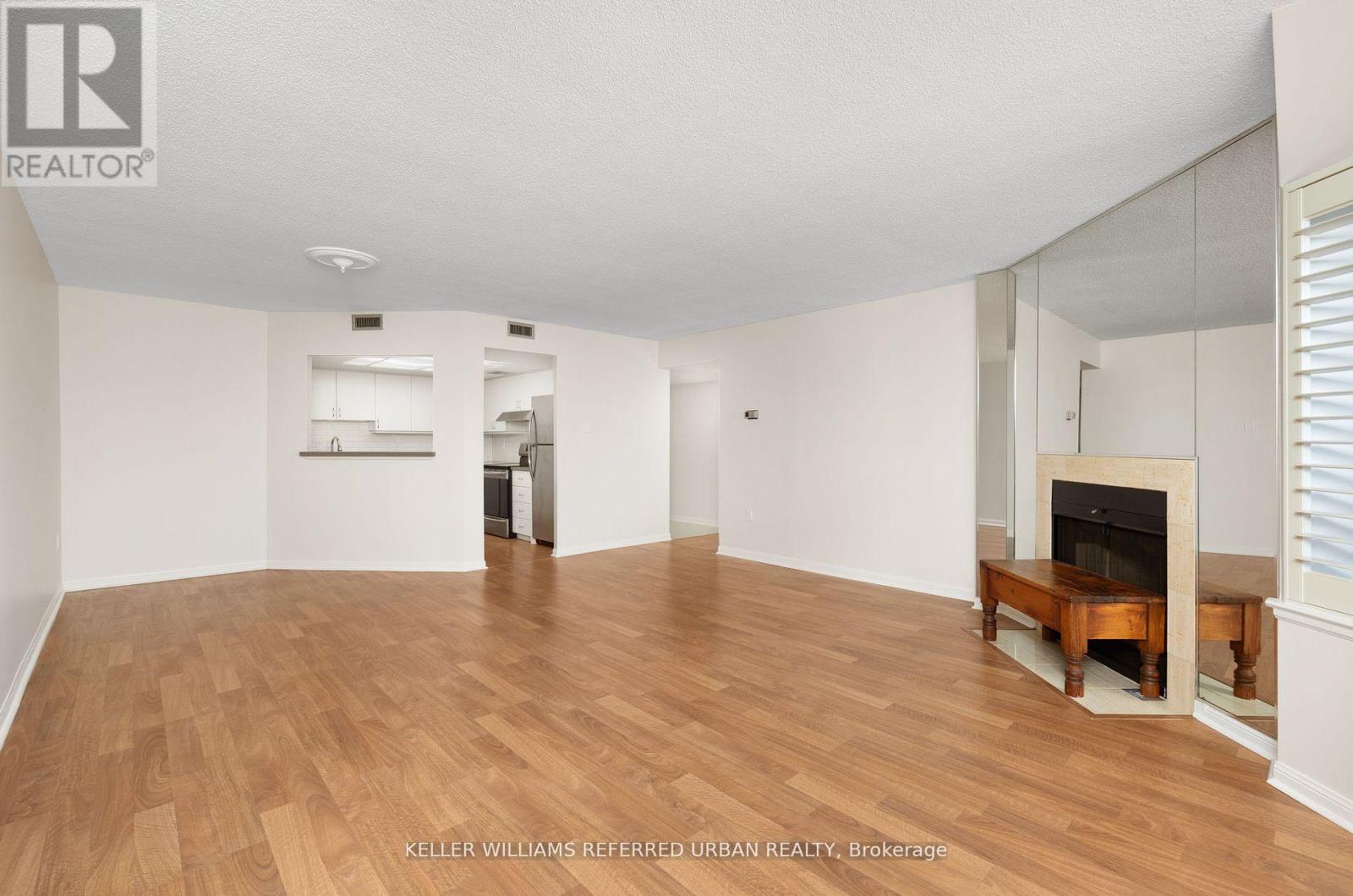 522 - 255 The Donway W, Toronto, Ontario  M3B 3M3 - Photo 4 - C12891842